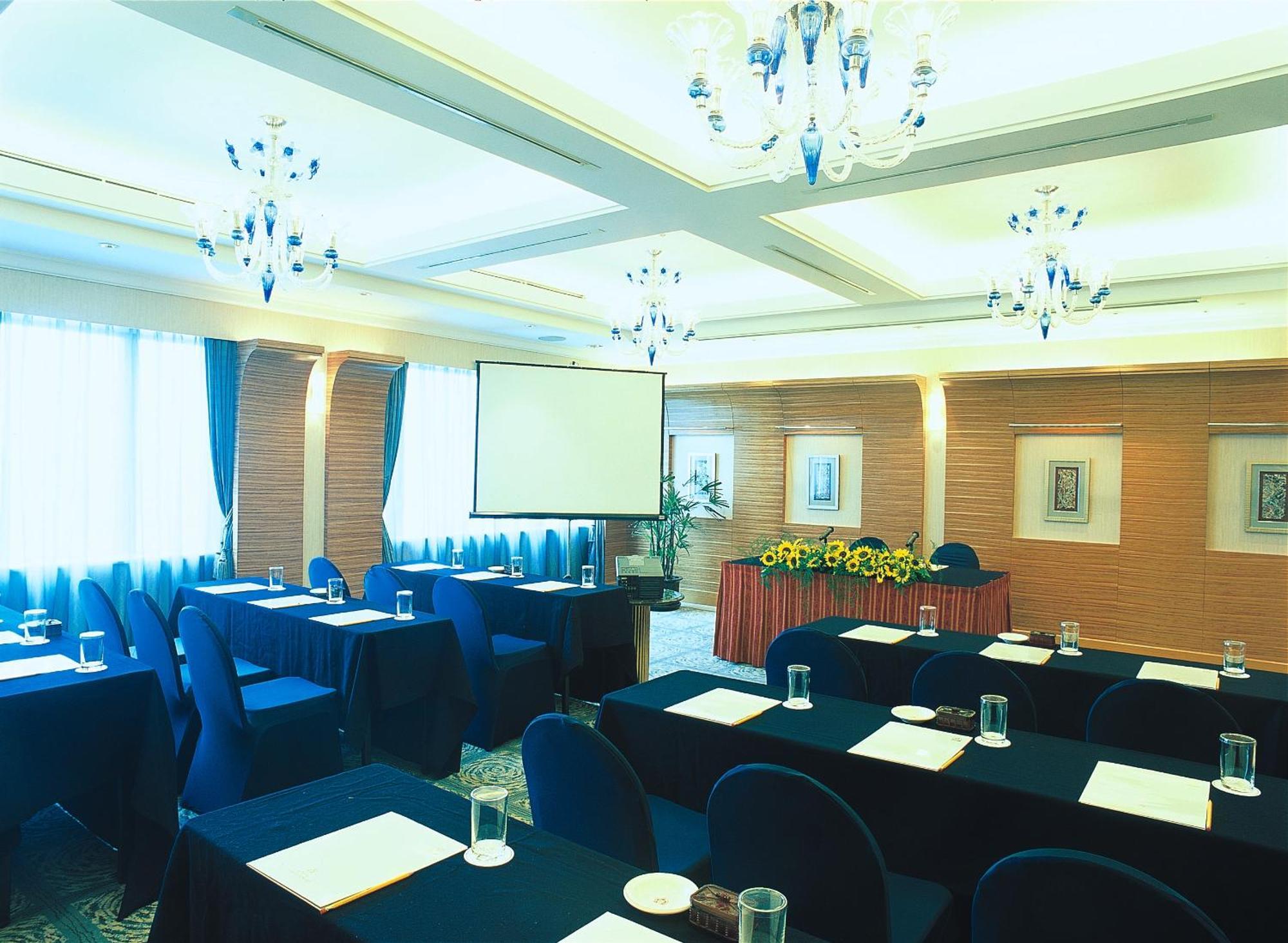 Okura Garden Hotel Shanghai Business bilde